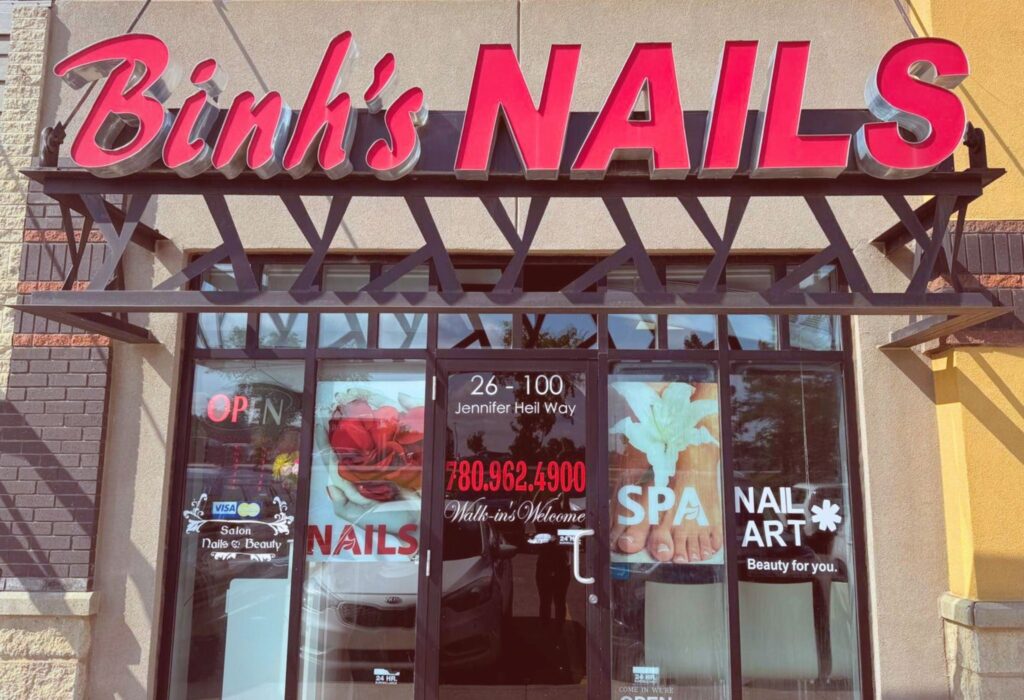 Binh Nails Facade